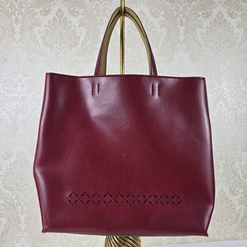 Mondani NY Dark Red Double Handle Tote Bag Stachel Faux Leather Cut Out Detail